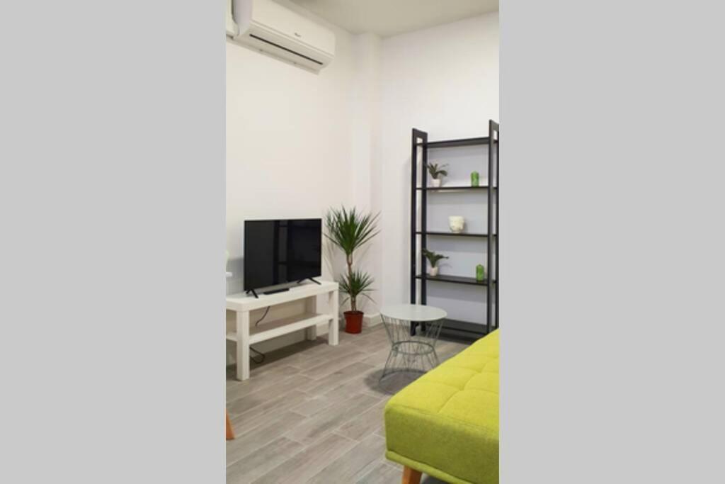 Apartamento Interior En El Absoluto Centro Ba Algeciras Kültér fotó